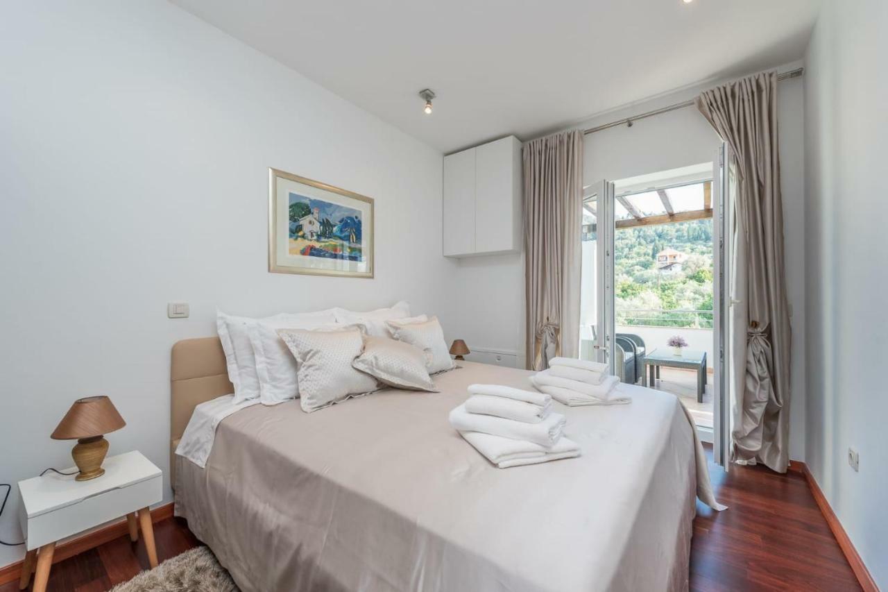 Apartments Very Good Life Преко Экстерьер фото