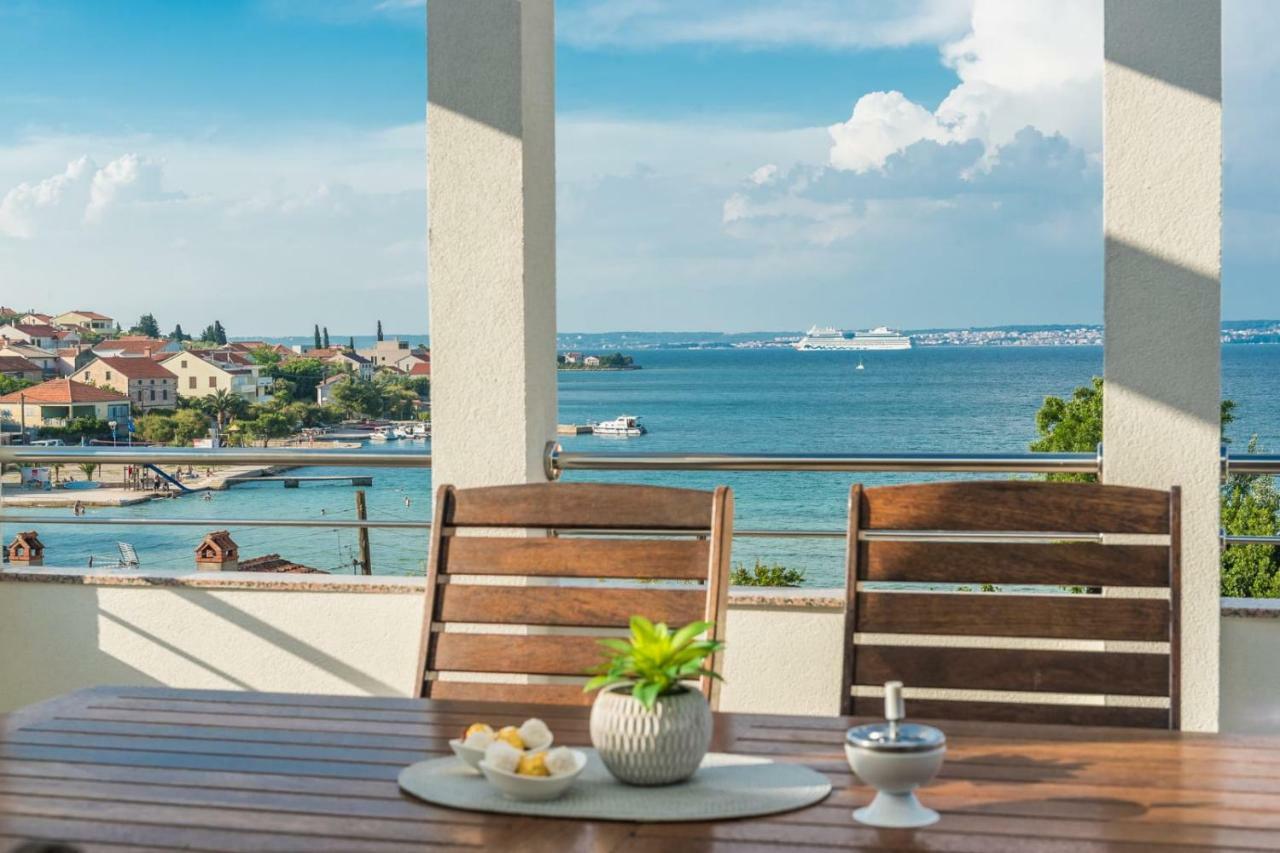 Apartments Very Good Life Преко Экстерьер фото