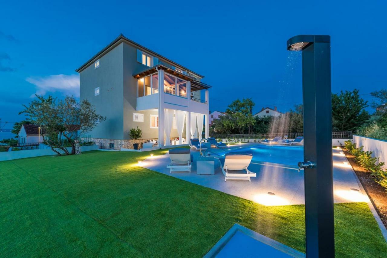 Apartments Very Good Life Преко Экстерьер фото